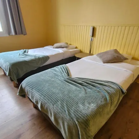 Du Port 2*