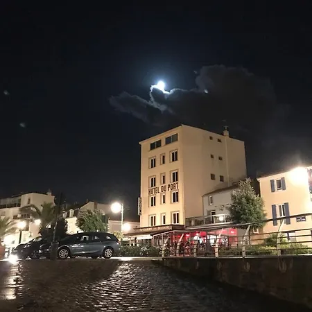 Du Port Ξενοδοχείο
