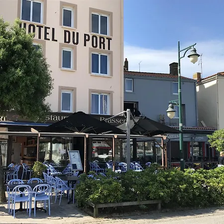 Ξενοδοχείο Du Port 2*