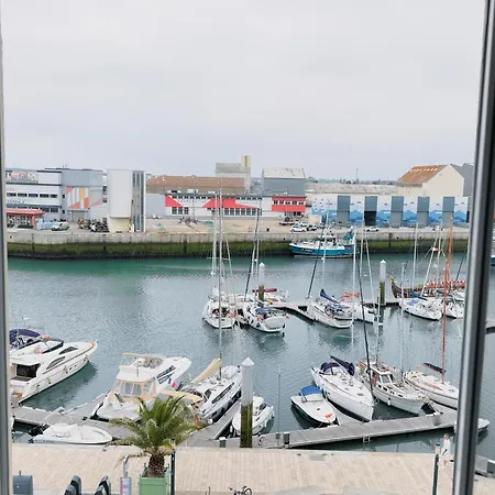 Du Port