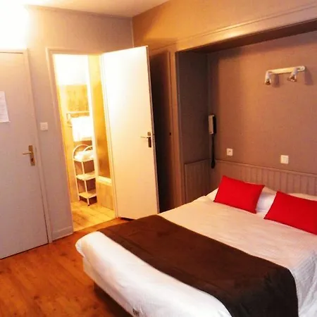 Du Port 2* Les Sables-dʼOlonne